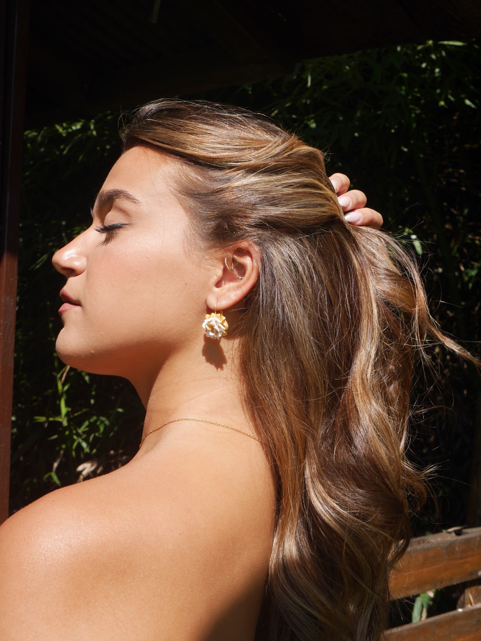 Brincos Flor com Moldura - Image 4