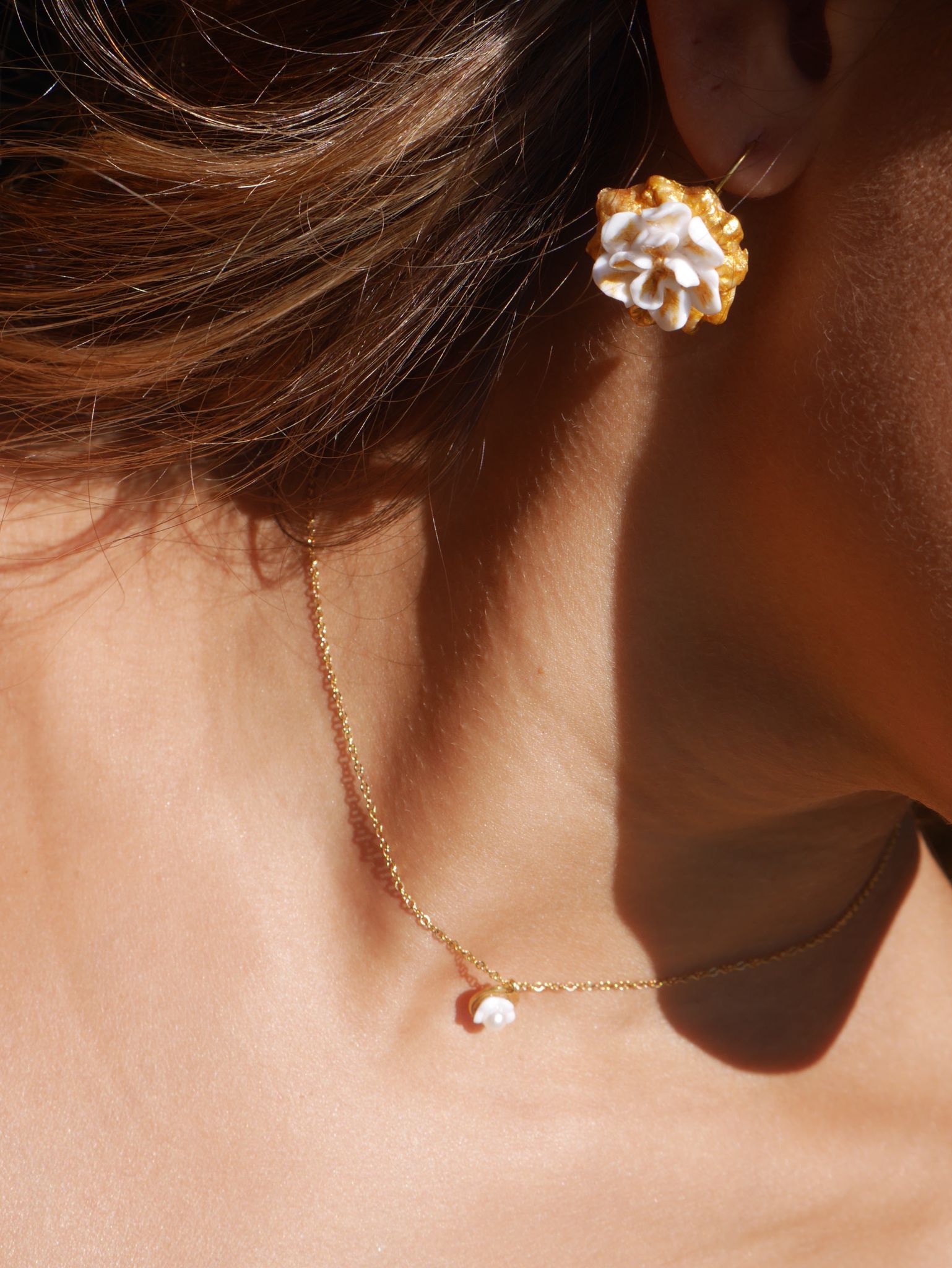 Brincos Flor com Moldura - Image 5