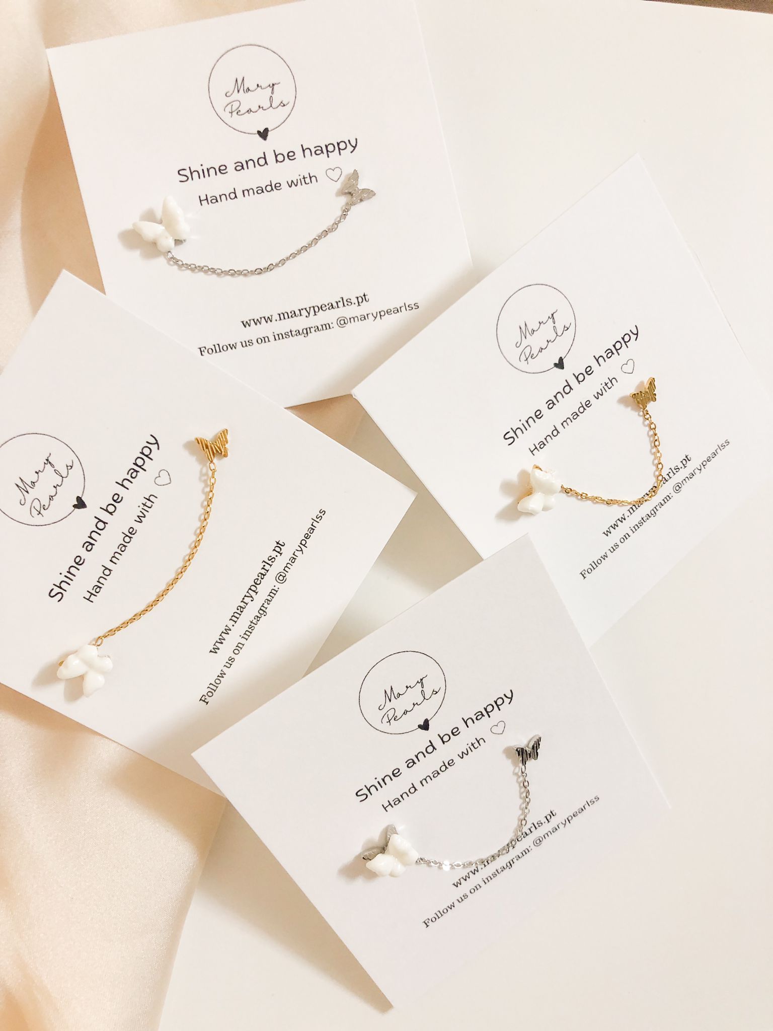 Brincos 2 Furos Borboletas - Prateado