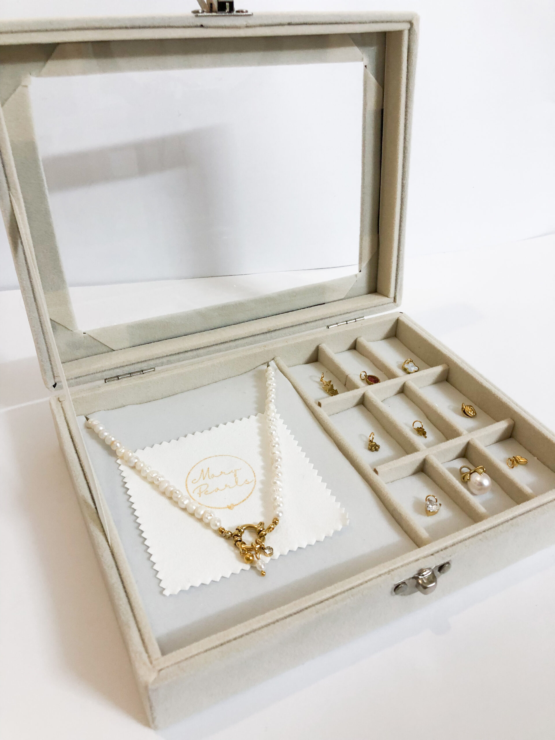 Christmas Box: Special one - Image 6