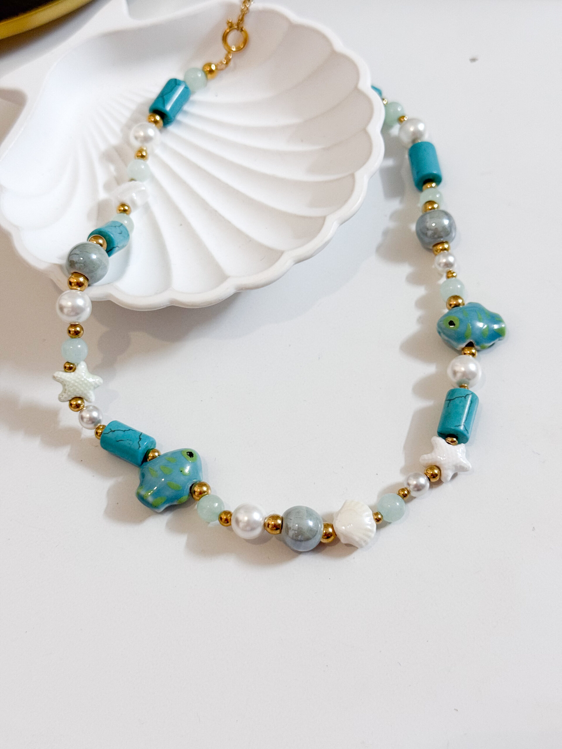 Colar Peixes e Conchas