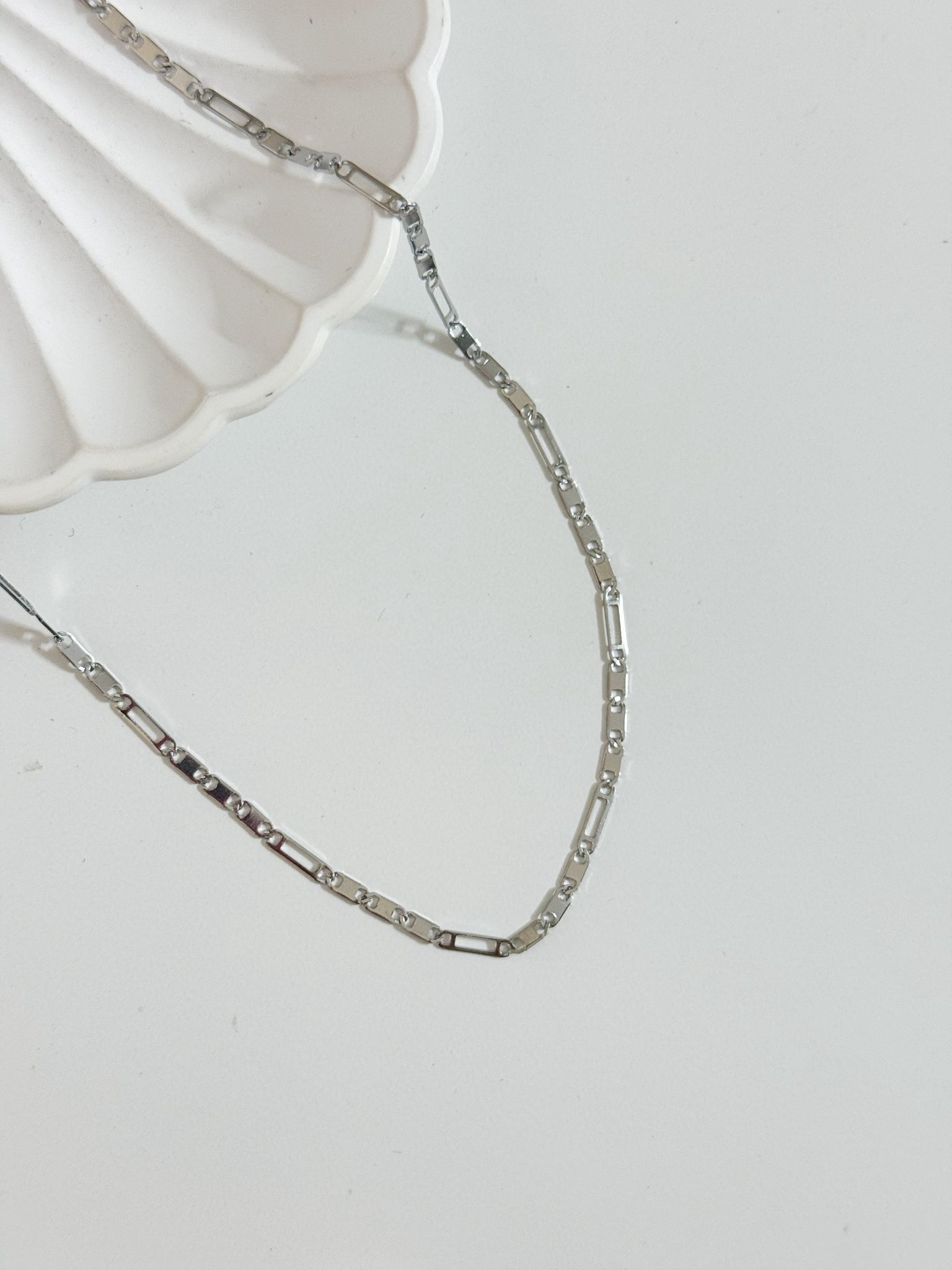 Colar malha trabalhada prateado