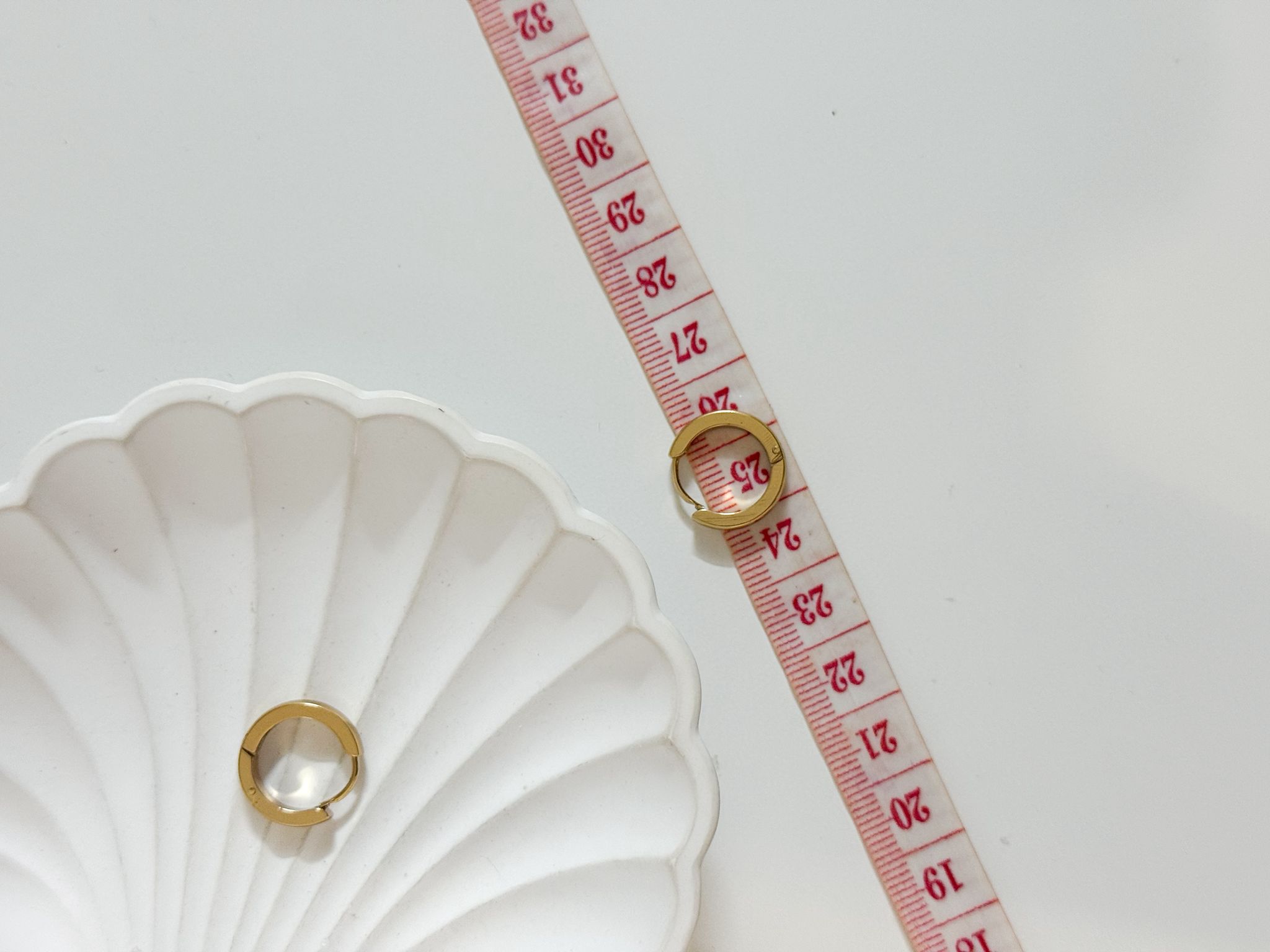 Argolas Achatadas Dourado - Image 2