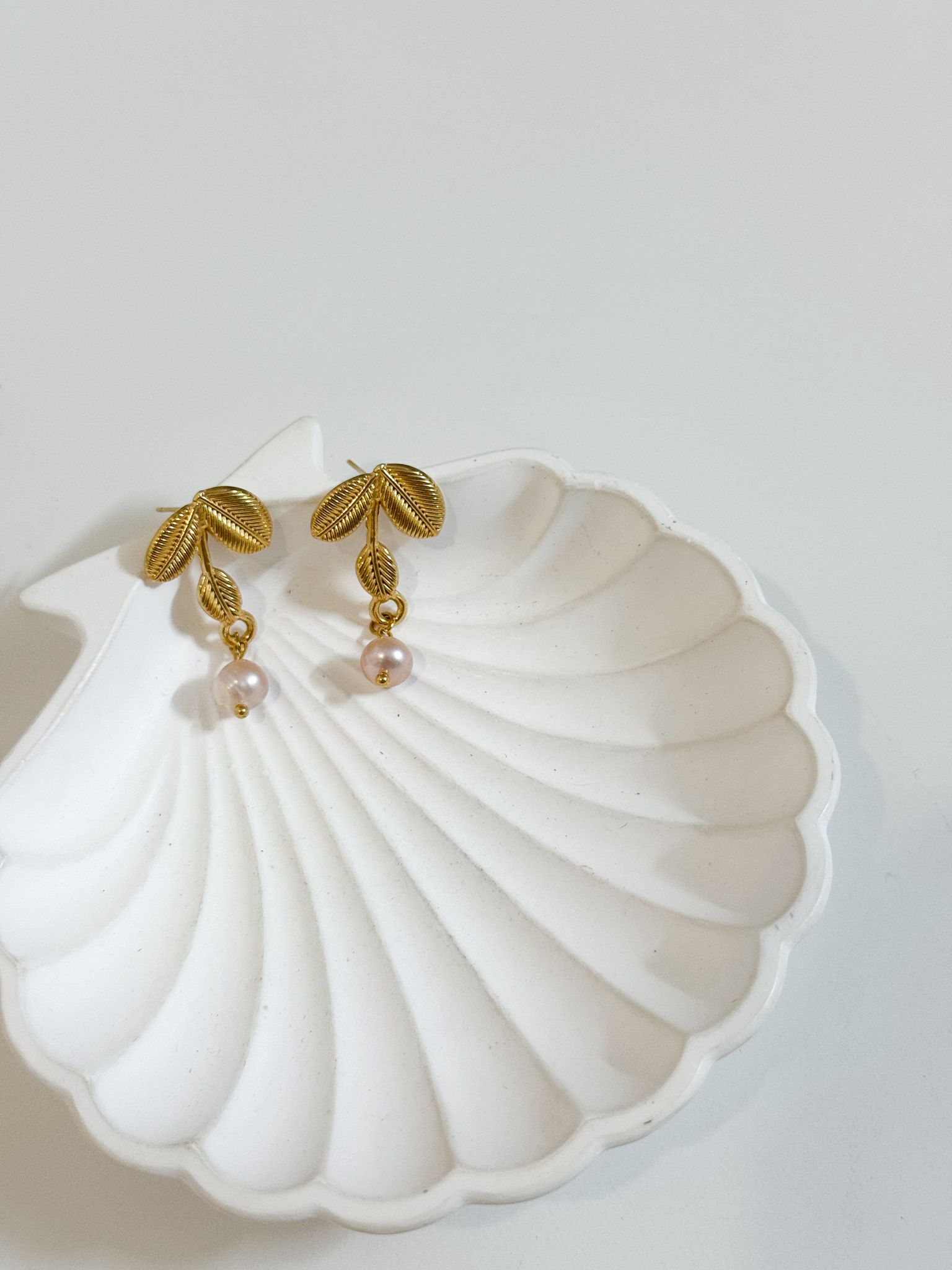 Brincos Strawberry Bloom