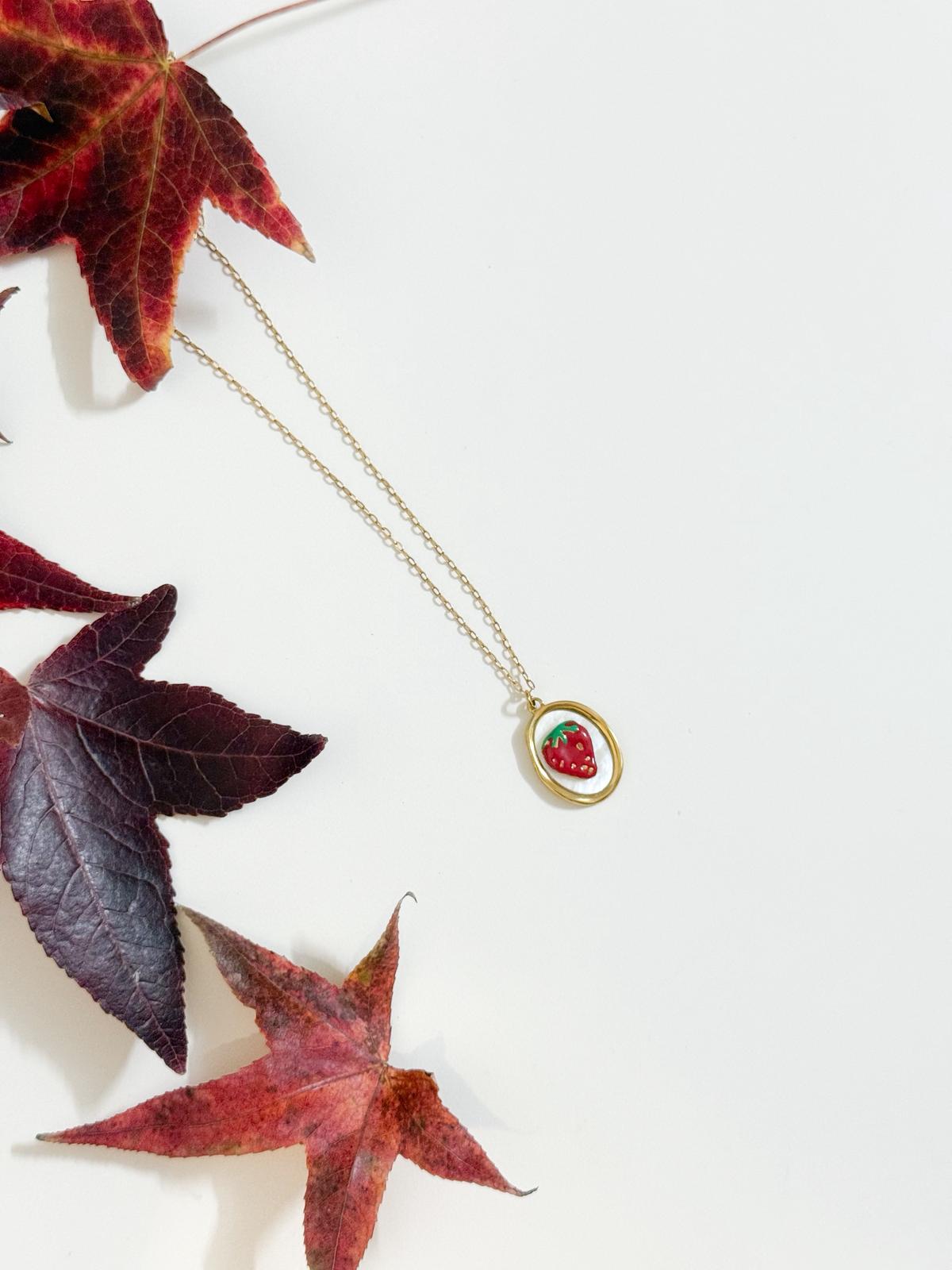 Colar Sweet like Strawberry - Image 2