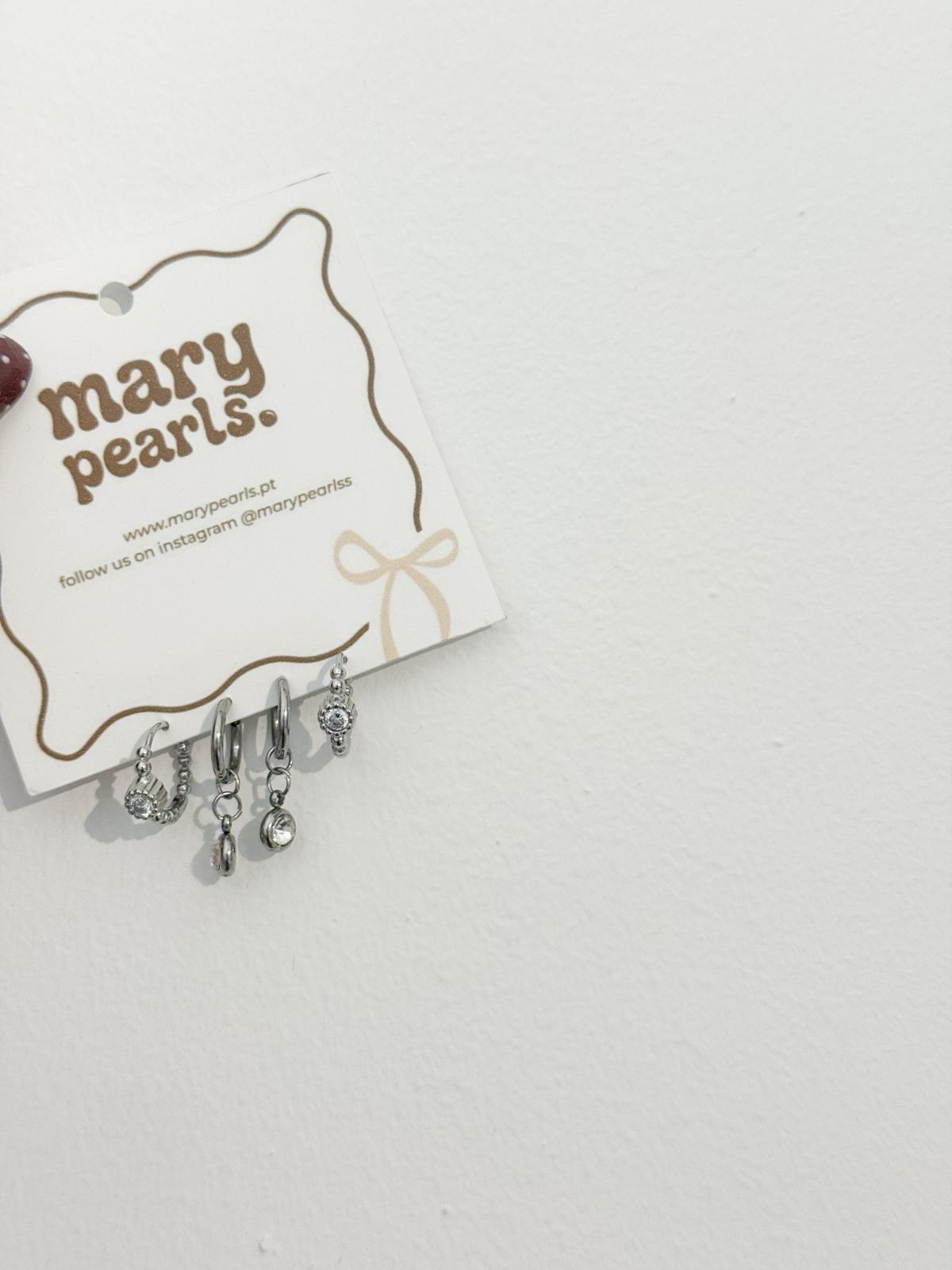 Conjunto 4 Brincos Brilho