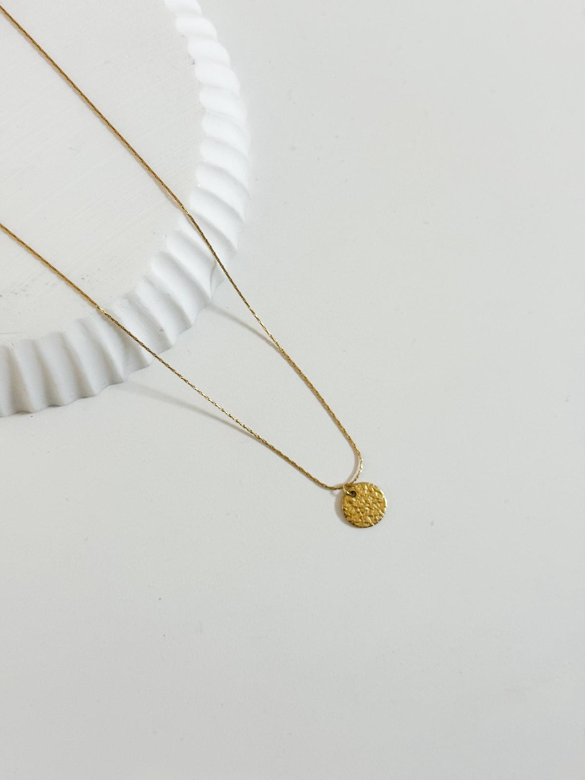 Colar Medalha Pequena