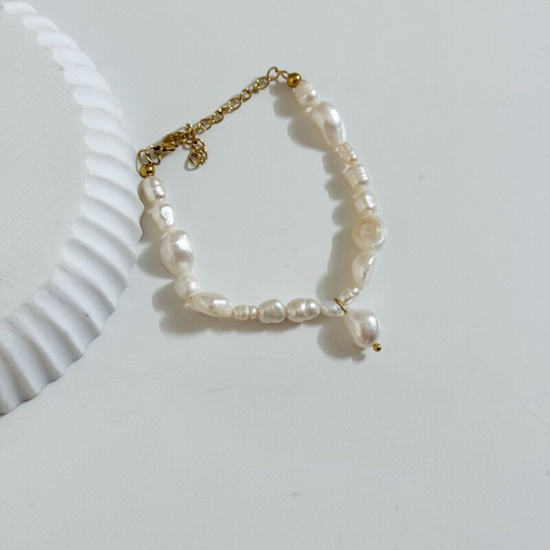 Pulseira Pérolas e Pendente