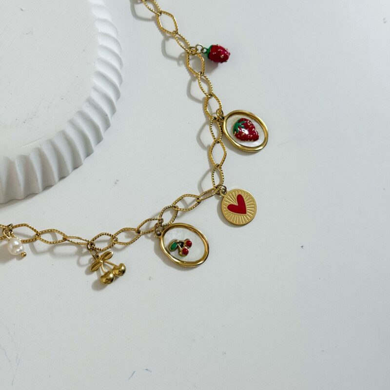 Colar Charms Vermelhos