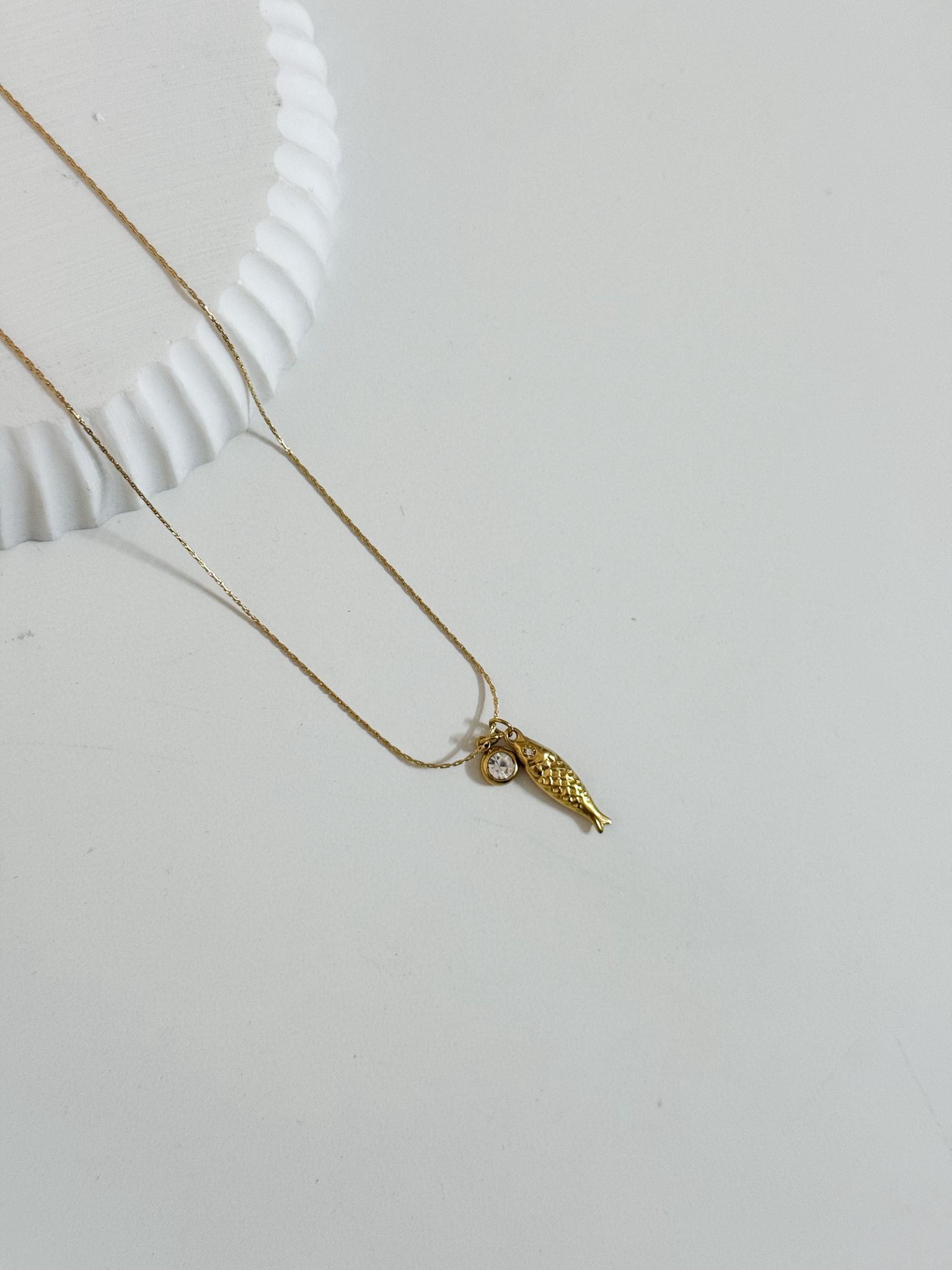 Colar Pequena Sardinha