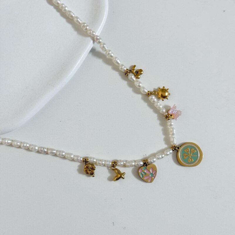 Colar Pedra Natural e Charms